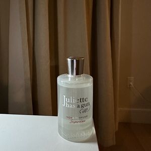 JULIETTE HAS A GUN SUPERDOSE